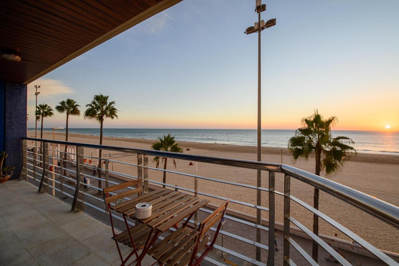 Preciado Apartamento Con Vistas Frontales Al Mar Кадис Экстерьер фото