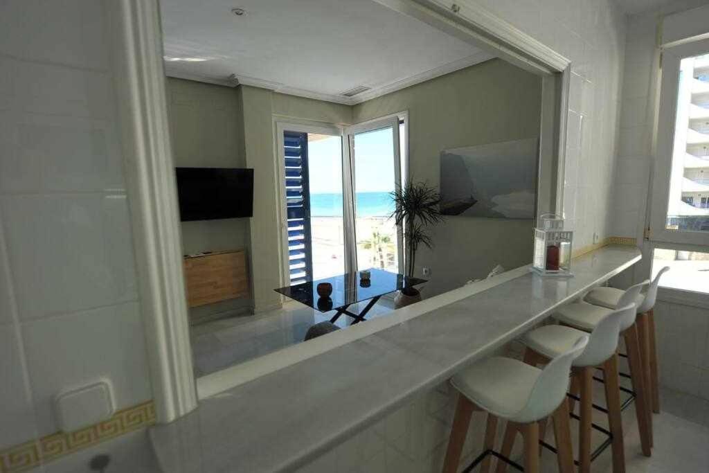 Preciado Apartamento Con Vistas Frontales Al Mar Кадис Экстерьер фото